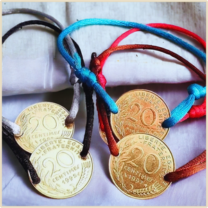 🍊 Bracelet “Marianne Orange” – L’énergie vintage (1962–2000)