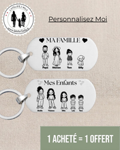 Charger l'image dans la galerie, Porte-clefs famille personnalisé avec personnages et prénoms gravés