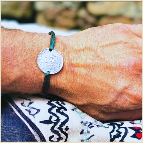 💪 Bracelet “Semeuse” – La force tranquille du savoir-faire (1980–1999)