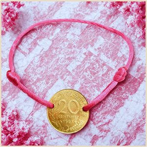🌸 Bracelet “Marianne Fushia” – L’énergie du vintage (1962–2000)