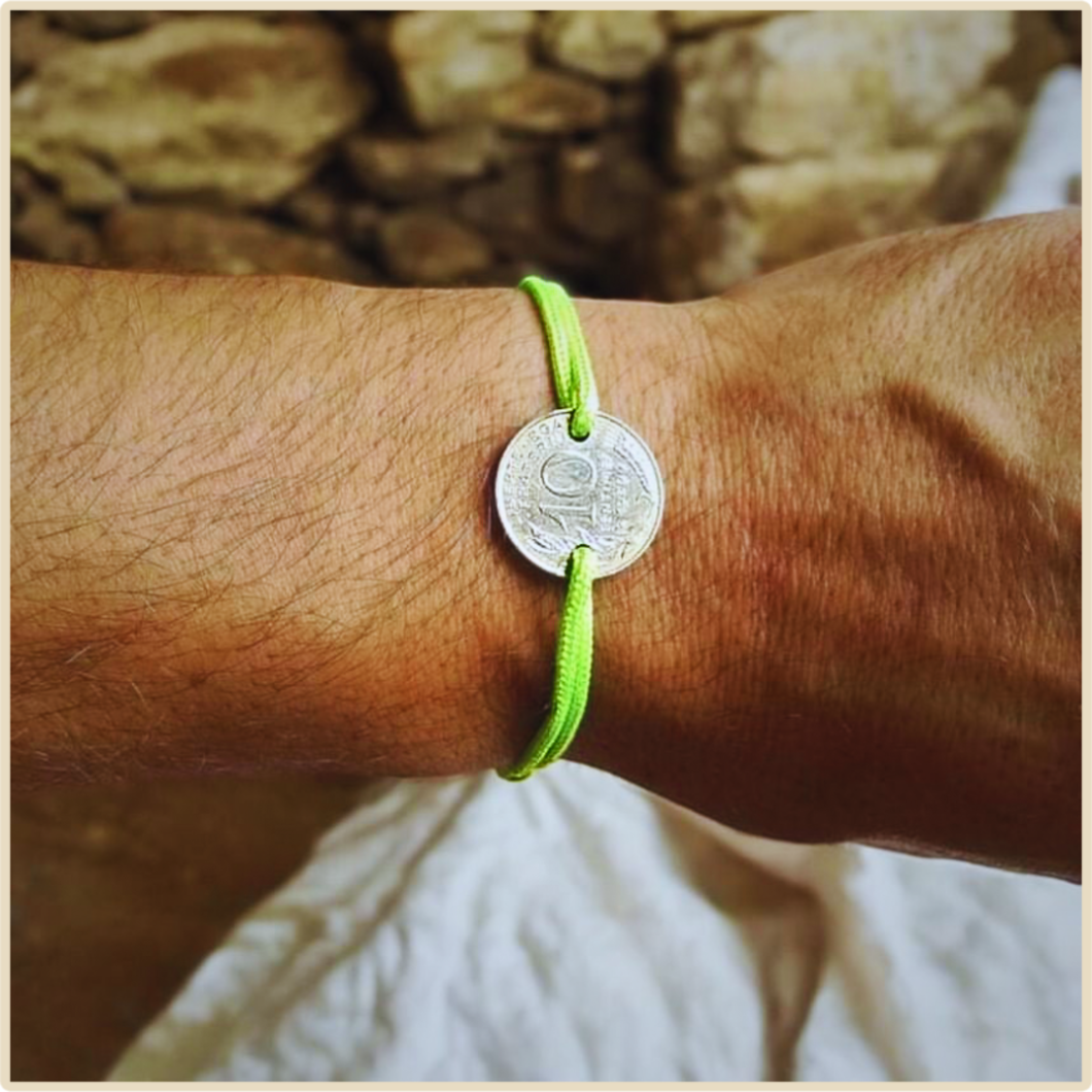 🌿 Bracelet “Petite Marianne Vert Anis” – L’élégance nature (1962–2000)
